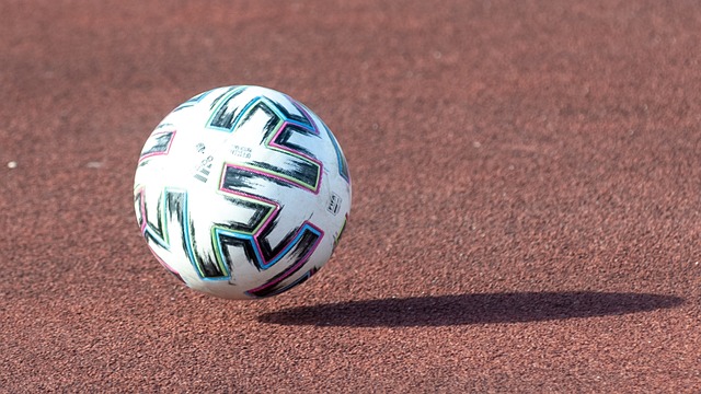 篮球场上的 篮球场上的